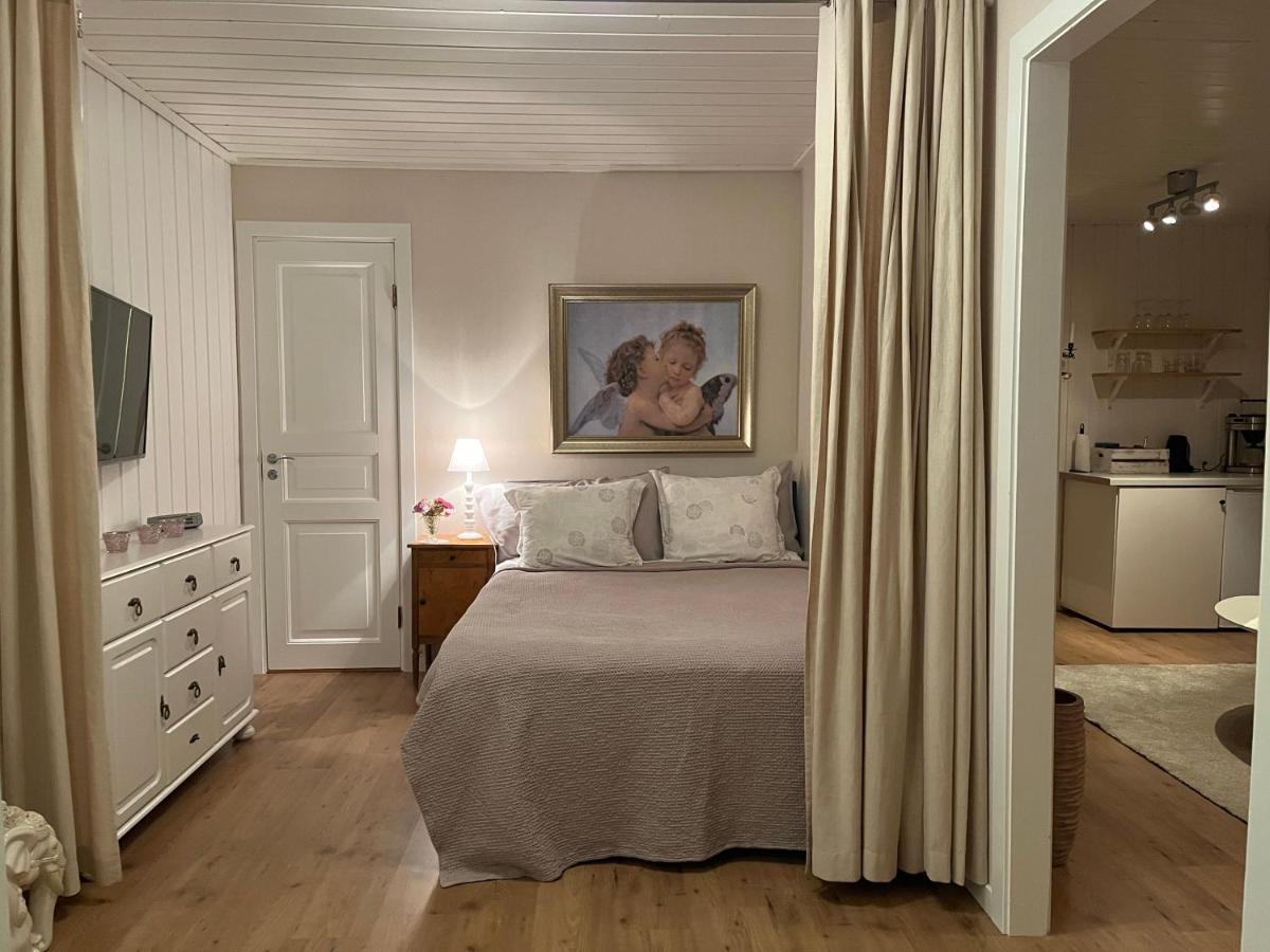 Lilla Groena Huset Pa Garden Härnösand Εξωτερικό φωτογραφία